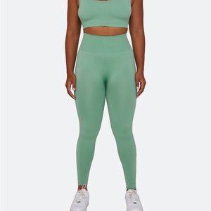 SCULPTFLEX® RIBBED ONE SHOULDER BRA